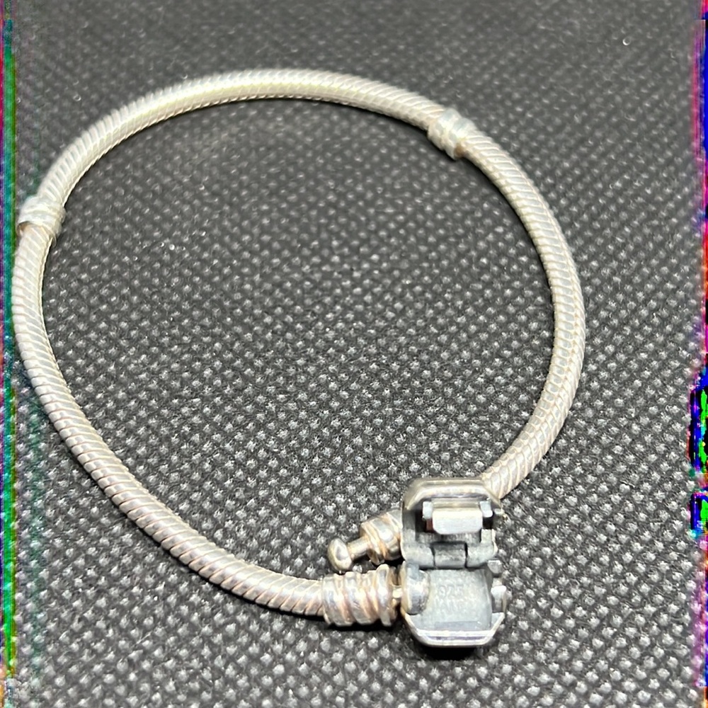 Pandora bracelets - Picture 4 of 4